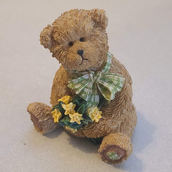 Boyd's Bears Daffodil Bear "Friendship Blossom" - Picture 8 of 8